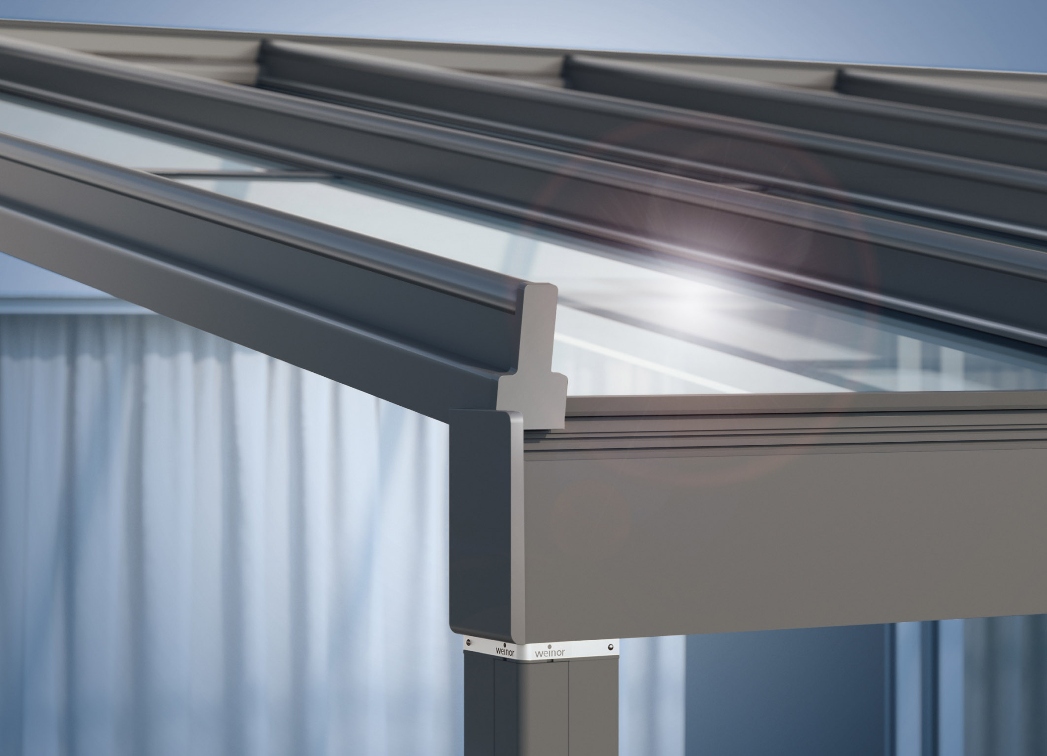 Detailaufnahme der Dachecke eines Weinor Terrazza Terrassendachs mit Glaseindeckung und Entwässerung